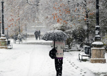 Codul galben de vreme rea a fost extins. Ce zone sunt vizate acum de alerte meteo de ninsori și ploi
