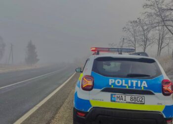 „Fiți precauți la volan!” Poliția dă sfaturi pentru șoferi în condiții de vizibilitate redusă