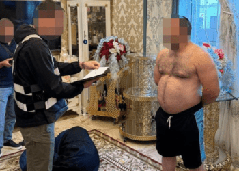 Presa de la Kiev: Trei judecători de la Curtea de Apel Chișinău ar fi „ajutat” 10 persoane să ajungă în arest la domiciliu, după ce au înșelat mai mulți militari ucraineni. Mita ar fi de 100 mii $