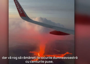 Erupție vulcanică, văzută din avion