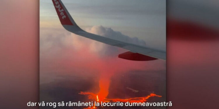 Erupție vulcanică, văzută din avion