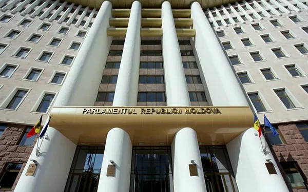 В пятницу депутаты соберутся на пленарное заседание