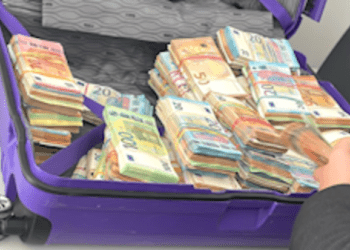 Contestație la Curtea de Apel Chișinău: PCCOCS cere revizuirea achitării unui bărbat care nu a declarat 550.000 de euro