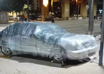 Avertizare de ploi extreme în Spania: Cum își protejează locuitorii din Andaluzia mașinile înainte de furtuna DANA