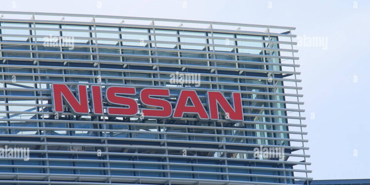 Nissan anunță concedierea a aproape 10.000 de angajați și vânzarea a 10% din acțiuni către Mitsubishi