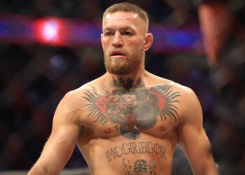 «Теперь знаешь, каково быть в октагоне»: Макгрегора признали виновным в изнасиловании