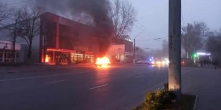 В Бельцах на улице сгорел автомобиль