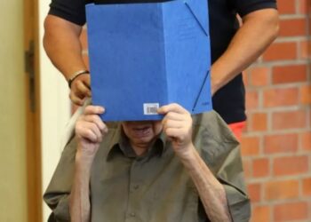 В Германии разрешили судить 100-летнего экс-охранника концлагеря