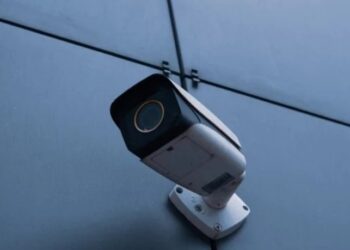 Стало только хуже: как ИИ-камеры выписали тысячи ложных штрафов за парковку