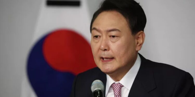 Президента Южной Кореи заподозрили в попытке госпереворота