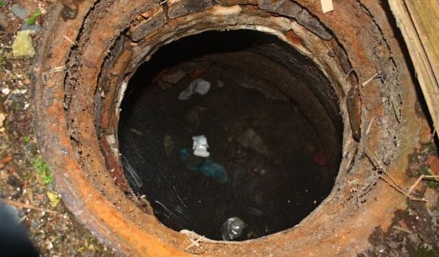 В Каушанском районе в канализации обнаружен младенец