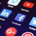 В Facebook, Instagram и WhatsApp произошел сбой в работе