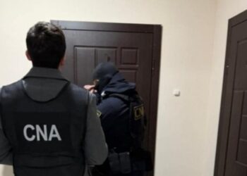 Reținuți în Chișinău pentru trafic de influență: Avocatul și complicele, în mijlocul unei rețele de corupție