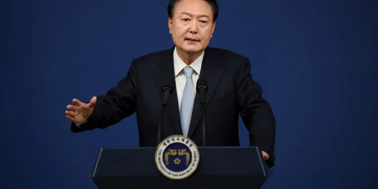 Președintele Coreei de Sud a anunțat introducerea legii marțiale în țară.