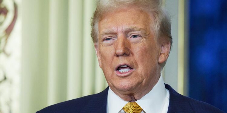 «Я хорошо знаю Владимира. Сейчас его время действовать». Трамп призвал Путина к переговорам с Украиной