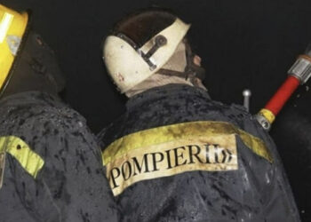 Incendiu în sectorul Ciocana din Chișinău: Patru echipe de pompieri intervin pentru stingerea focului