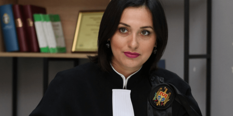 Ultima oră! „Privet, Maia!” Victoria Sanduța, demisă de CSM pentru postările pe Facebook, se implică în politică: La ce partid aderă