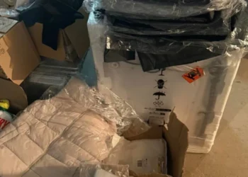 Transportatori de marfă ilegală opriți de vameși în apropiere de Leușeni