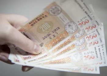 Каждый четвертый работник в Молдове получает менее 7 тысяч леев в месяц