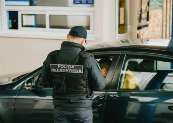 De sărbători moldovenii se grăbesc acasă. Vama este supraaglomerată