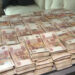 Moldovean prins pe aeroportul din Soci după ce a furat 1,6 miliarde de ruble dintr-o bancă rusă