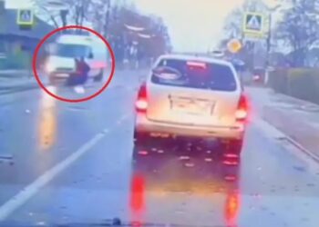 Doi copii de 10 ani au fost tamponați pe o stradă din Bălți, în timp ce o traversau regulamentar