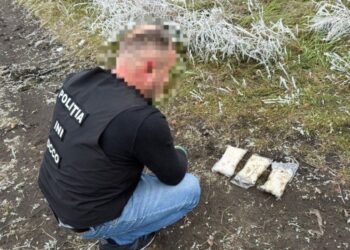 Trafic ilegal de droguri în Moldova: Cinci suspecți reținuți, 1,5 kg de substanțe interzise descoperite