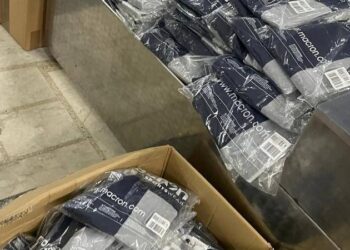 Control vamal la Leușeni: Lot de produse nedeclarate ascuns într-un autocar