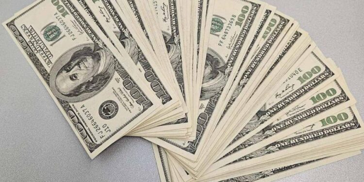 Bunuri de 1,5 milioane de dolari, indisponibilizate în 2024 la vamă. Declarația autorităților