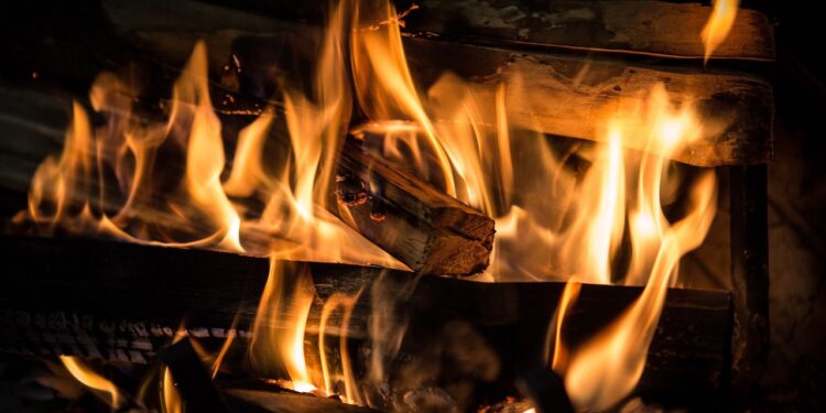 Două decese din cauza intoxicării cu monoxid de carbon într-un interval de 24 de ore