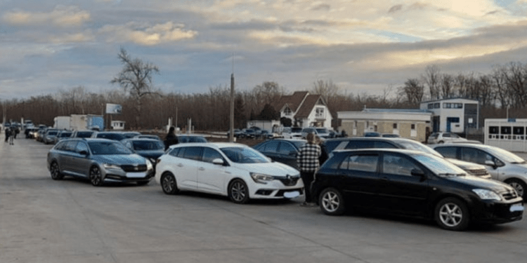 În atenția șoferilor! Letonia introduce reguli noi pentru vehiculele moldovenești: Cei care nu le respectă vor fi amendați