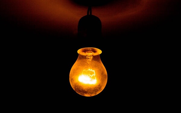 Lucrări programate de întreținere a rețelelor electrice pe 24 decembrie 2024 în Chișinău și alte localități