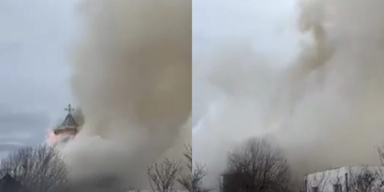 Incendiu într-o biserică din Albota, Argeș: O persoană intoxicați cu fum în timpul slujbei de Crăciun