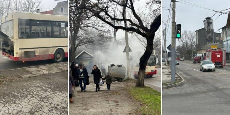 Fum și panică pe o stradă din Bălți: Un autobuz cu pasageri a luat foc