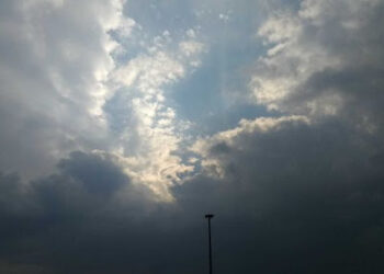 Cer noros și temperaturi blânde: Prognoza meteo pentru astăzi