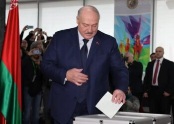 Александр Лукашенко в седьмой раз победил на выборах президента Белоруссии