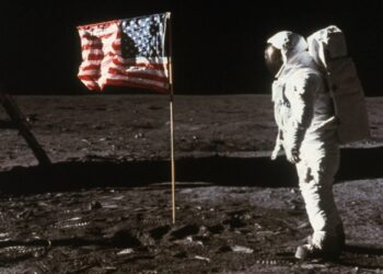 The Guardian: Луну включили ​​в список находящихся под угрозой культурных объектов