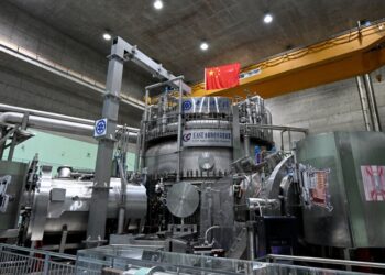 Китайское «искусственное солнце» поставило мировой рекорд в удержании термоядерной реакции
