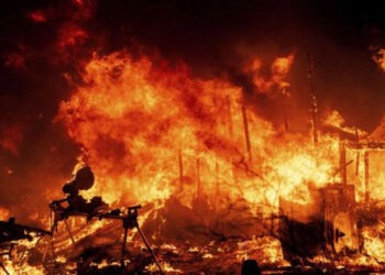 Tragedie în Rusia: Un bărbat din Moldova a incendiat casa fostei soții, provocând moartea acesteia