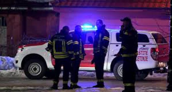 Atacatorul din Muntenegru, autorul masacrului de 12 victime, a murit în drum spre spital