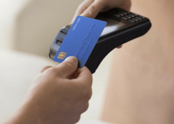 5 sfaturi de călătorie esențiale pentru a economisi bani – recomandările unui YouTuber care a vizitat peste 100 de țări