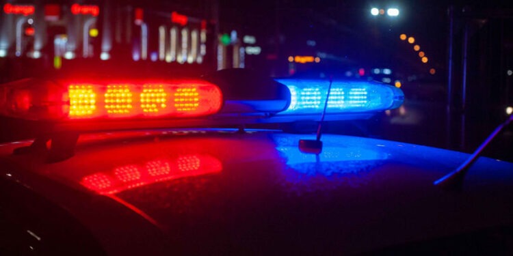 Adolescent înjunghiat de concubinul mamei în raionul Rezina