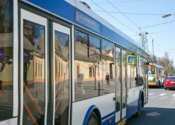 Programul de transport public din Chișinău pentru 7 și 8 ianuarie: Ajustări și rute suspendate