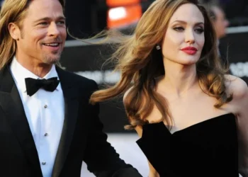 Divorțul Angelinei Jolie și al lui Brad Pitt este oficial: După opt ani de procese, căsătoria lor se încheie