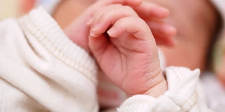 Momente emoționante – un băiețel a văzut lumina zilei direct în ambulanță