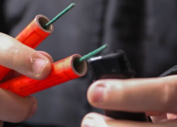 Un moldovean, rănit grav de o petardă în Italia de Revelion