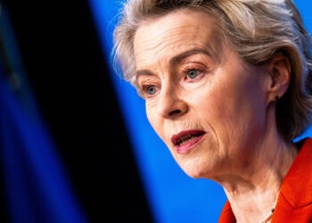 Ursula von der Leyen și-a anulat toate deplasările programate în luna ianuarie din cauza unei pneumonii severe