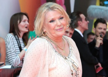 Актриса Польских опровергла слухи о найденном у нее раке