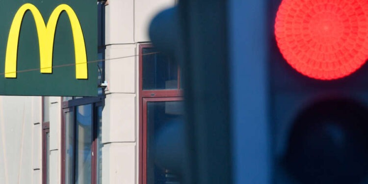 В Великобритании сотни жителей подали иск против McDonald’s