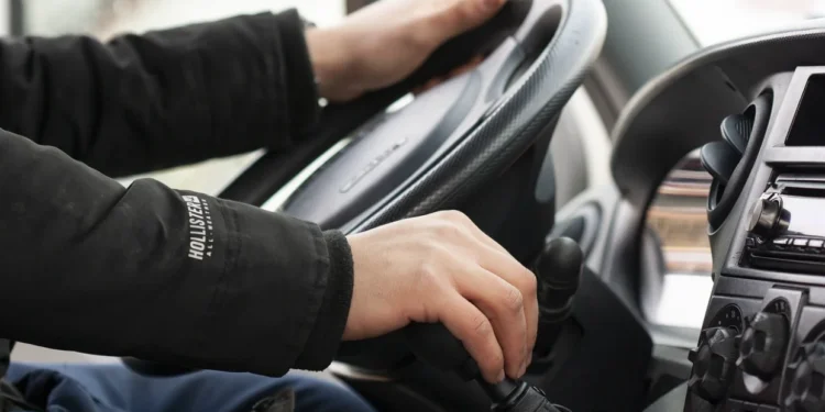 New York implementează prima taxă de trafic din SUA: Șoferii care intră în Manhattan vor plăti o taxă zilnică